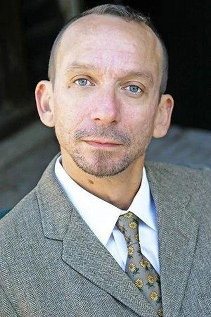 Ric Sarabia - Actor Profile Photo