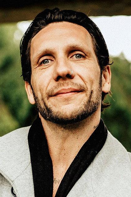 Brandon Novak - Actor Profile Photo