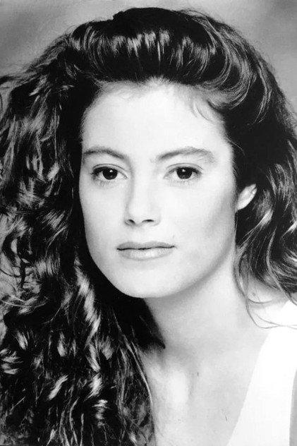 Carrie Mitchum - Actor Profile Photo