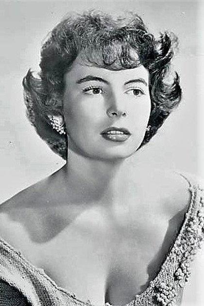 Mona Knox - Actor Profile Photo