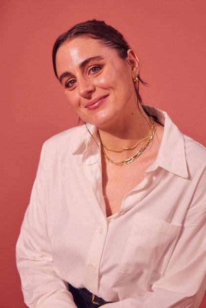 Suzanne Coote - Actor Profile Photo