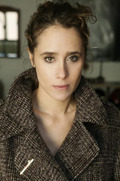 Jessica Mompiou - Actor Profile Photo
