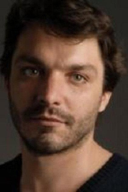 Antoine Chain - Actor Profile Photo
