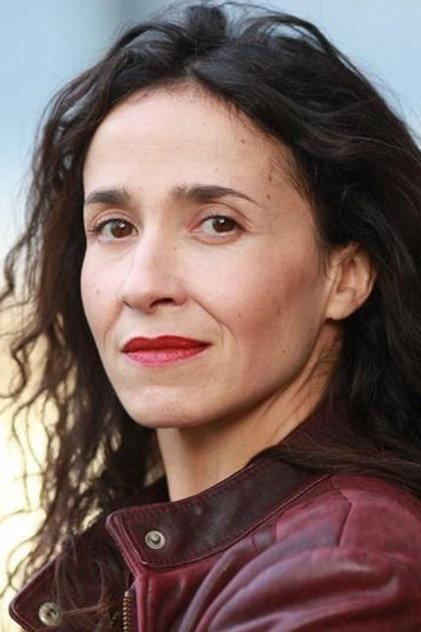 Chloé Réjon - Actor Profile Photo