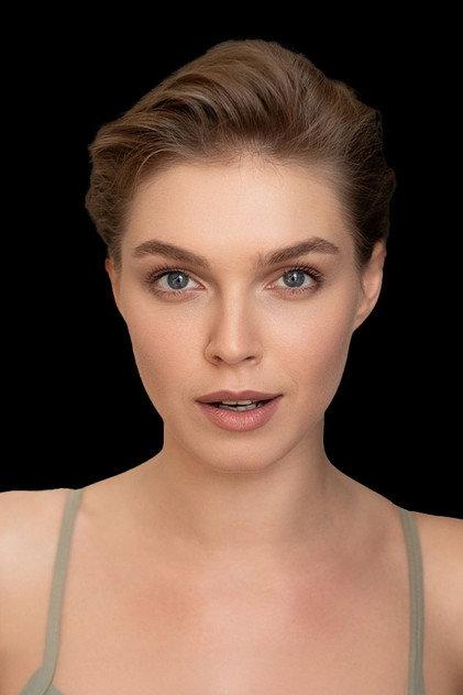 Alina Dulova - Actor Profile Photo