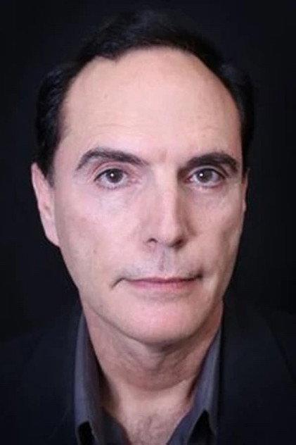 Dan Zukovic - Actor Profile Photo