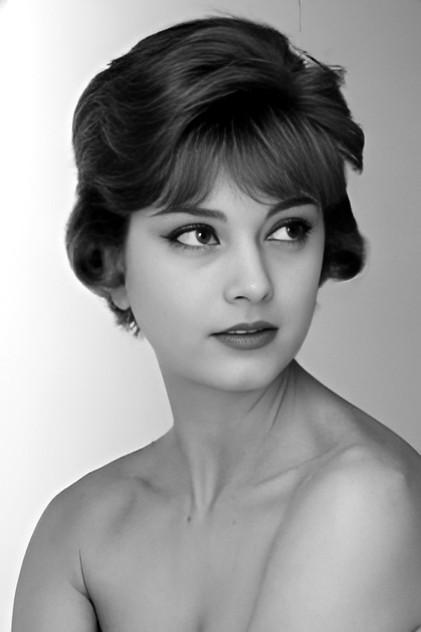 Marie-Hélène Arnaud - Actor Profile Photo