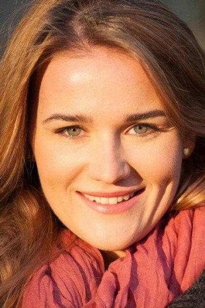 Ekaterina Builova - Actor Profile Photo