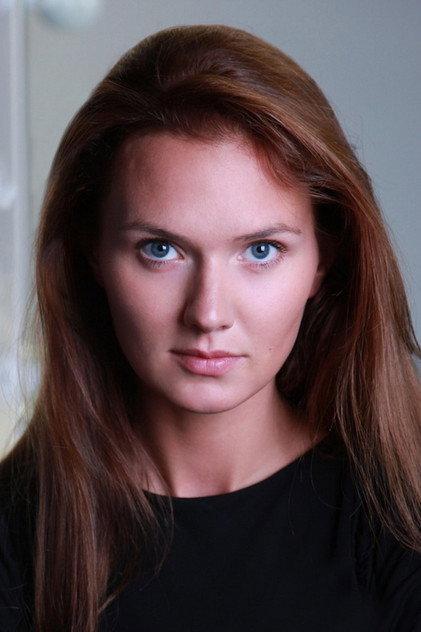 Alisa Glinka - Actor Profile Photo