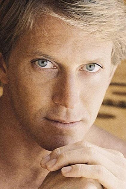 Casey Donovan - Actor Profile Photo