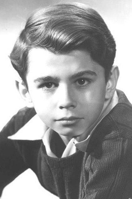 Freddie Mercer - Actor Profile Photo