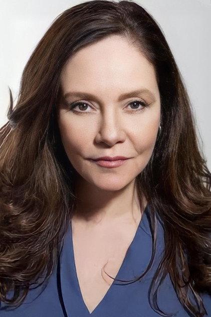 Thaís de Campos - Actor Profile Photo
