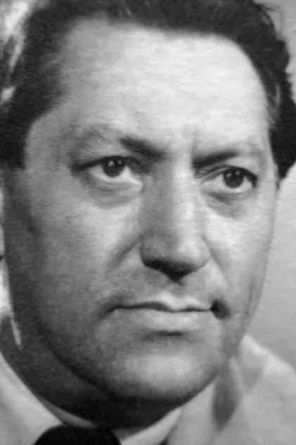 Davyd Yanover - Actor Profile Photo