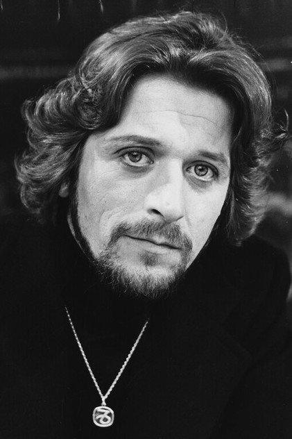 Albert Millaire - Actor Profile Photo