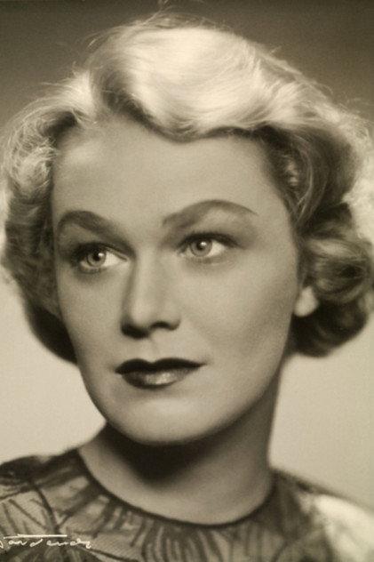 Randi Brænne - Actor Profile Photo