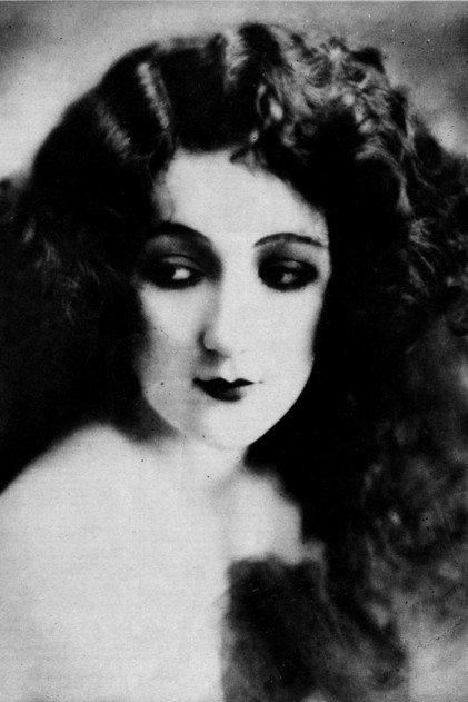 Edmonde Guy - Actor Profile Photo