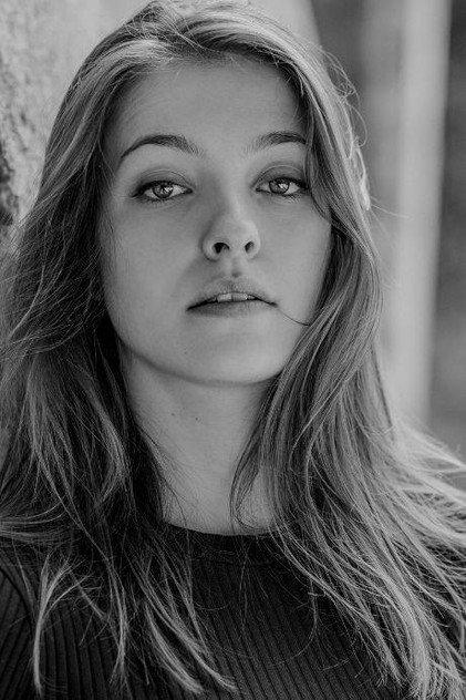 Dominika Walo - Actor Profile Photo