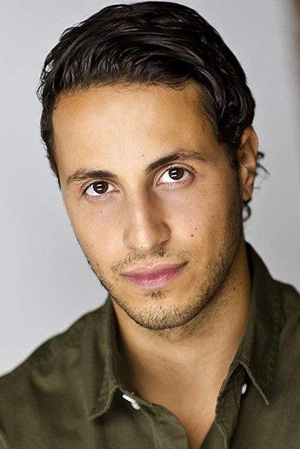 Chris Kapeleris - Actor Profile Photo