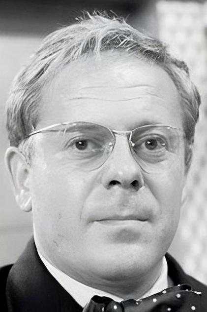 Aubrey Morris - Actor Profile Photo