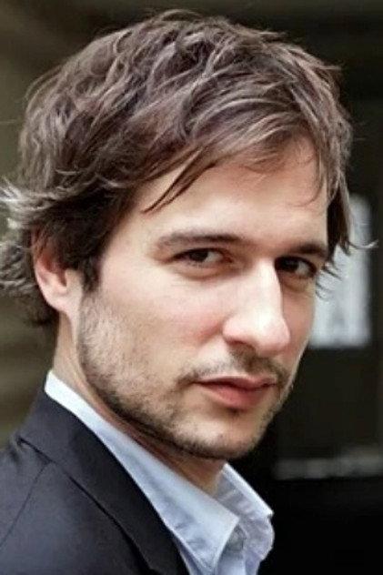 Renan Carteaux - Actor Profile Photo