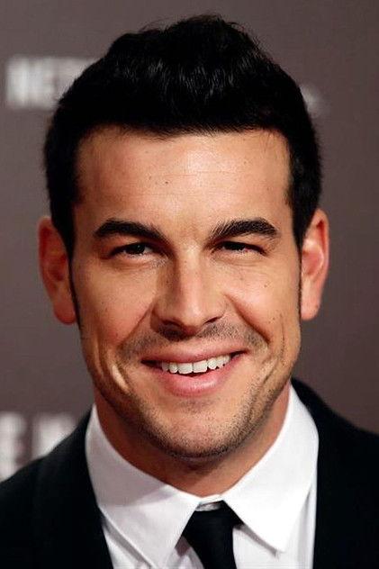 Mario Casas - Actor Profile Photo