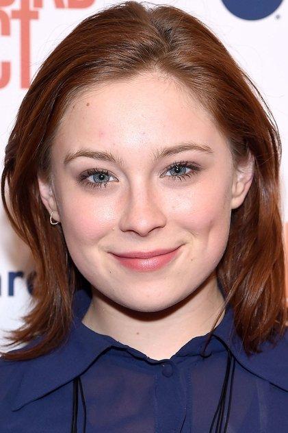 Mina Sundwall - Actor Profile Photo