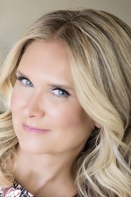 Heidi Kozak - Actor Profile Photo