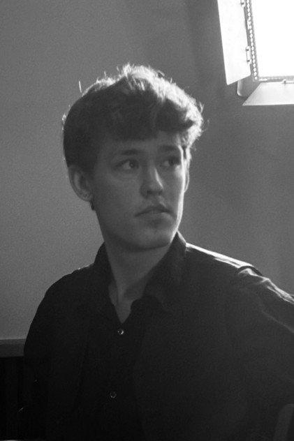 Iwan Harshagen - Actor Profile Photo
