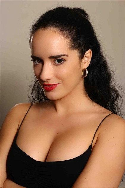 Leïla Denio - Actor Profile Photo
