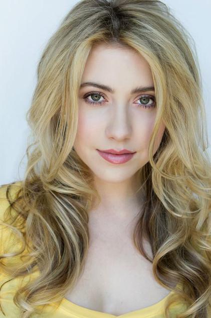 Elizabeth Nicole Abrams - Actor Profile Photo