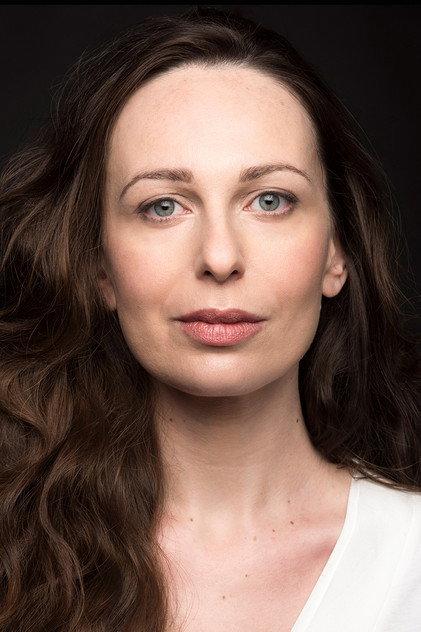 Hara Topa - Actor Profile Photo