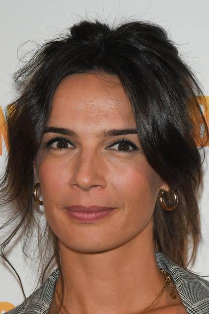 Ornella Fleury - Actor Profile Photo