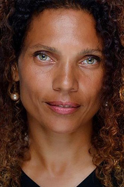 Esperanza Copini - Actor Profile Photo