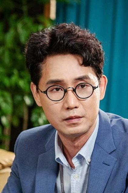 Kim Yong-hee - Actor Profile Photo