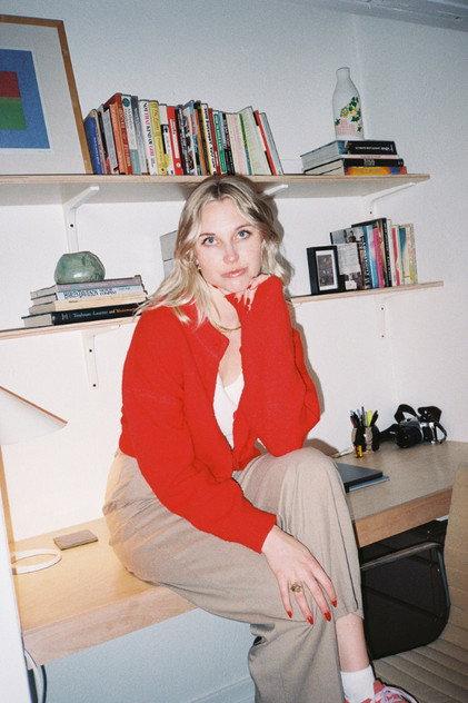 Elizabeth Archer - Actor Profile Photo