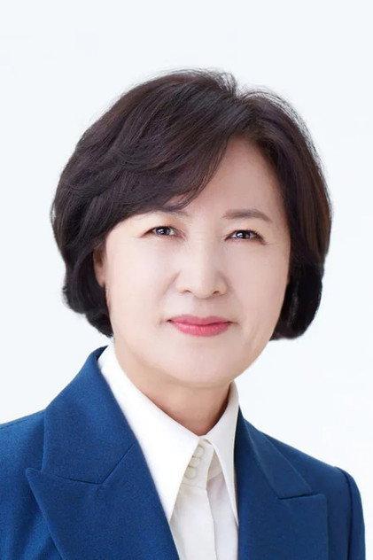 Choo Mi-ae - Actor Profile Photo