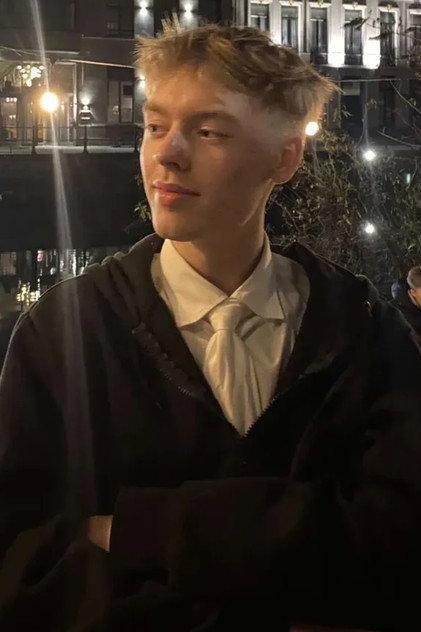 Tobias Giët - Actor Profile Photo
