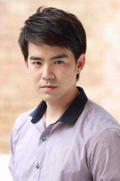 Kawee Tanjararak - Actor Profile Photo