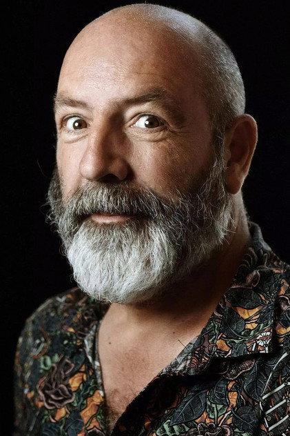 Gaëtan Chataigner - Actor Profile Photo