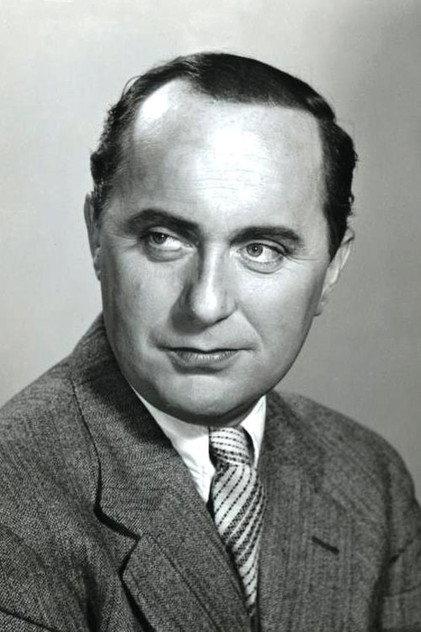 Charles Tharnæs - Actor Profile Photo