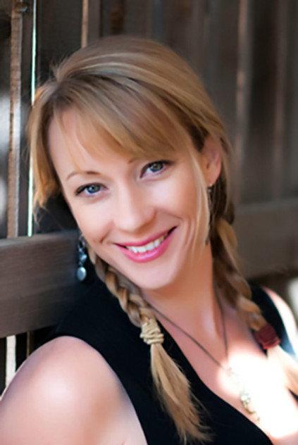 Jena Carpenter - Actor Profile Photo