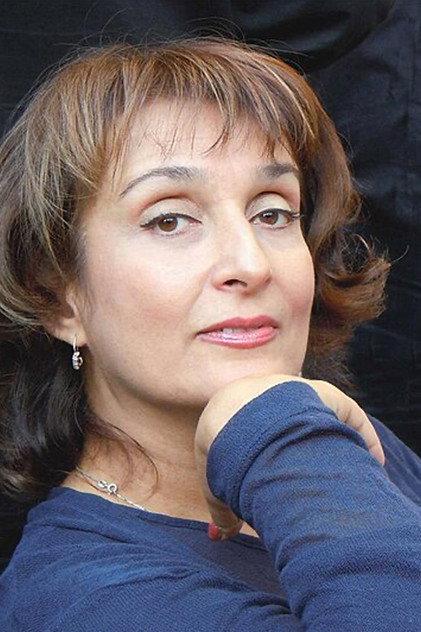 Lala Mnatsakanyan - Actor Profile Photo