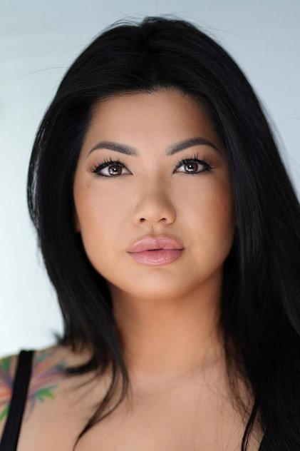 Suteara Vaughn - Actor Profile Photo