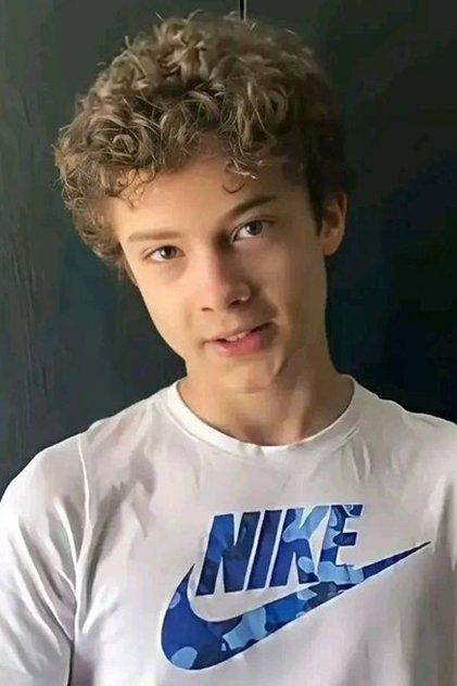 Çağan Efe Ak - Actor Profile Photo