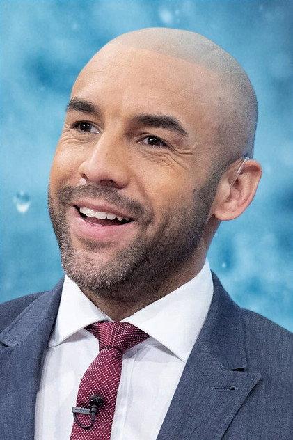 Alex Beresford - Actor Profile Photo