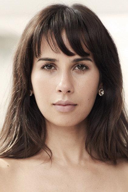 Zineb Oukach - Actor Profile Photo