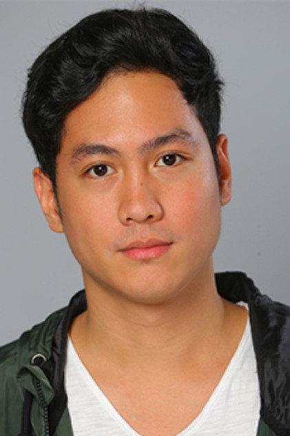 Axel Torres - Actor Profile Photo