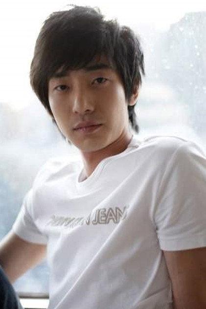 Lee Jeong-woo - Actor Profile Photo