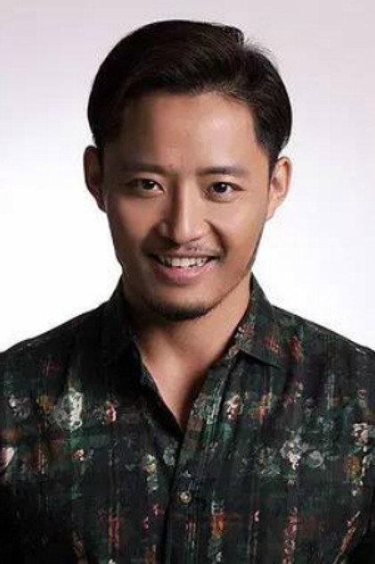 Hou Junjie - Actor Profile Photo
