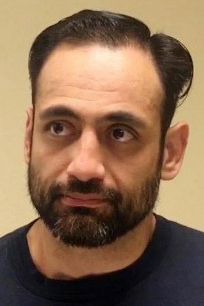 Cesar Lazcano - Actor Profile Photo